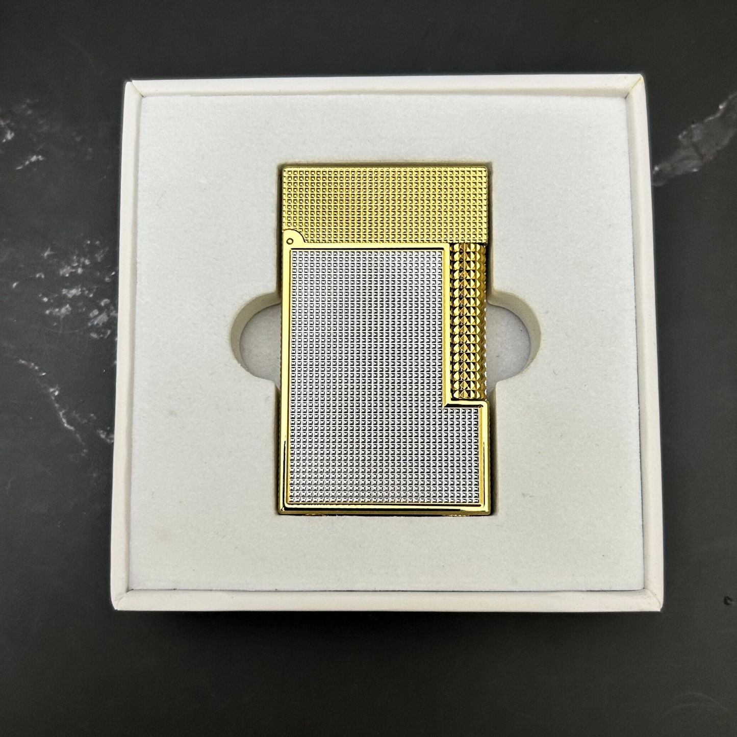 Gilded Crest Lighter (Note: ₹1000 advance payment will be collected for Cash on Delivery orders before dispatch)