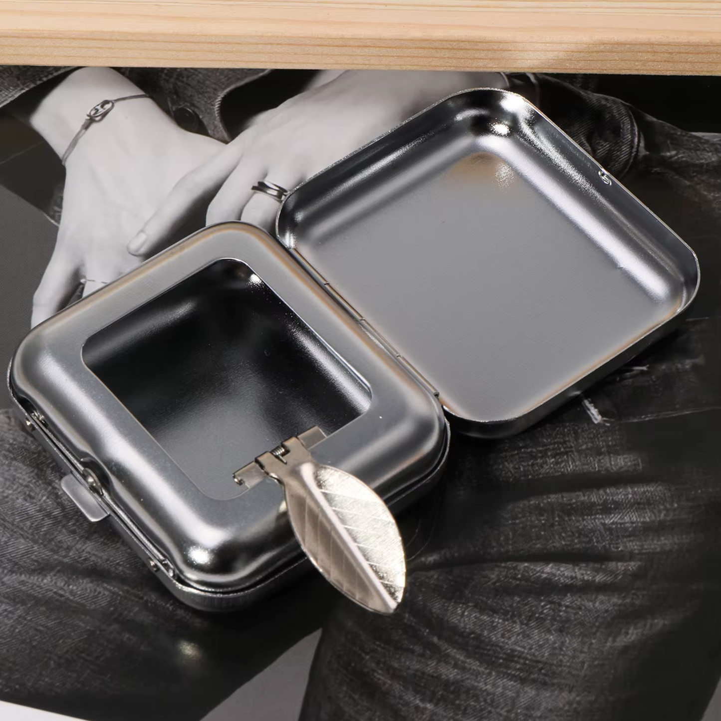 Portable Metal Ashtray