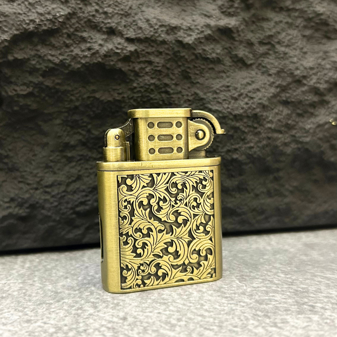 Vintage Design Red Flame Lighter