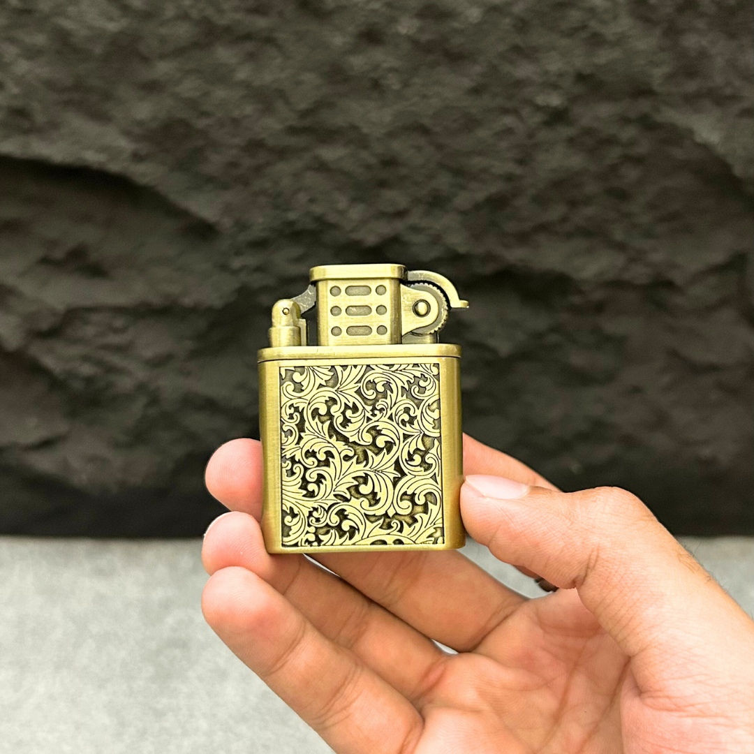 Vintage Design Red Flame Lighter