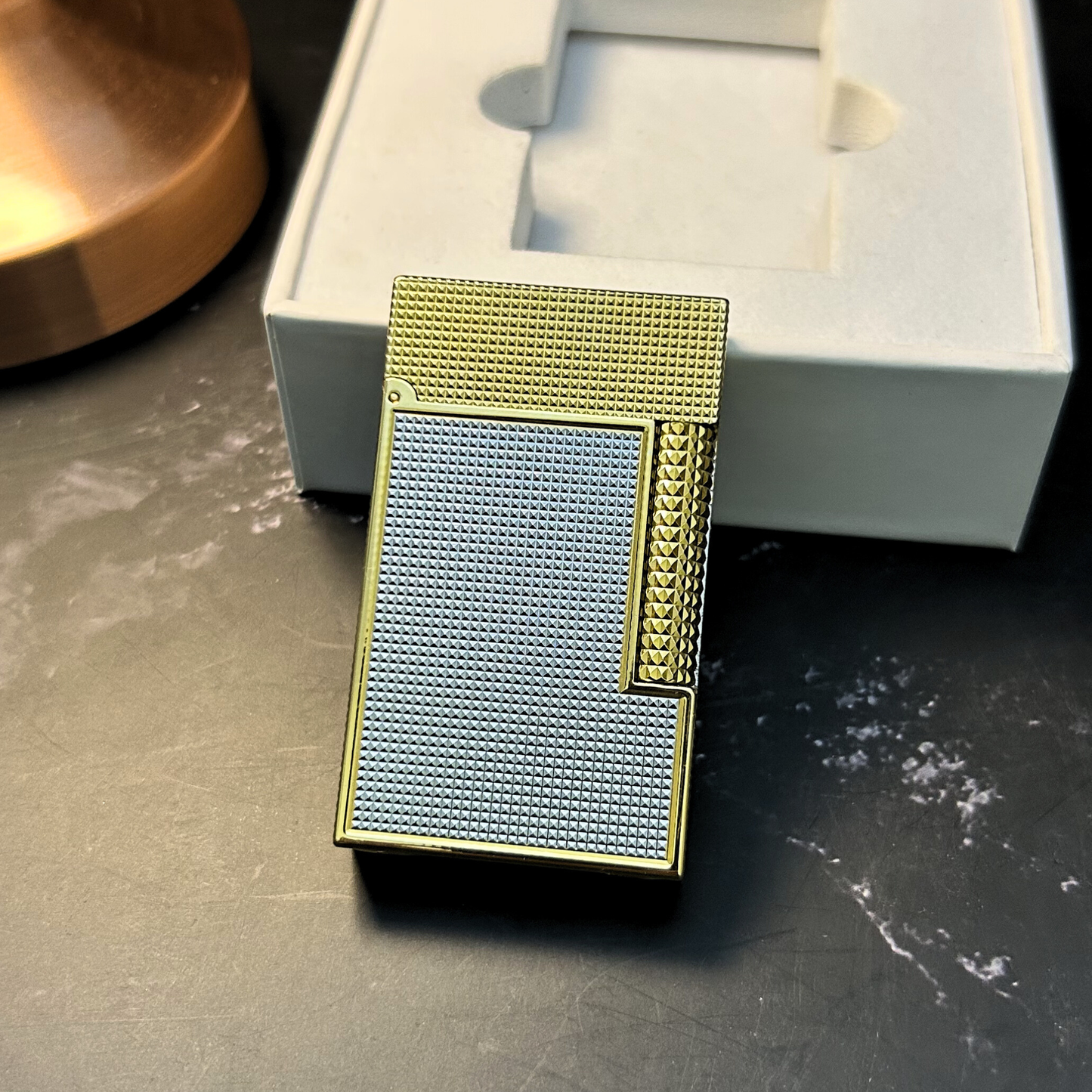 Gilded Crest Lighter (Note: ₹1000 advance payment will be collected for Cash on Delivery orders before dispatch)