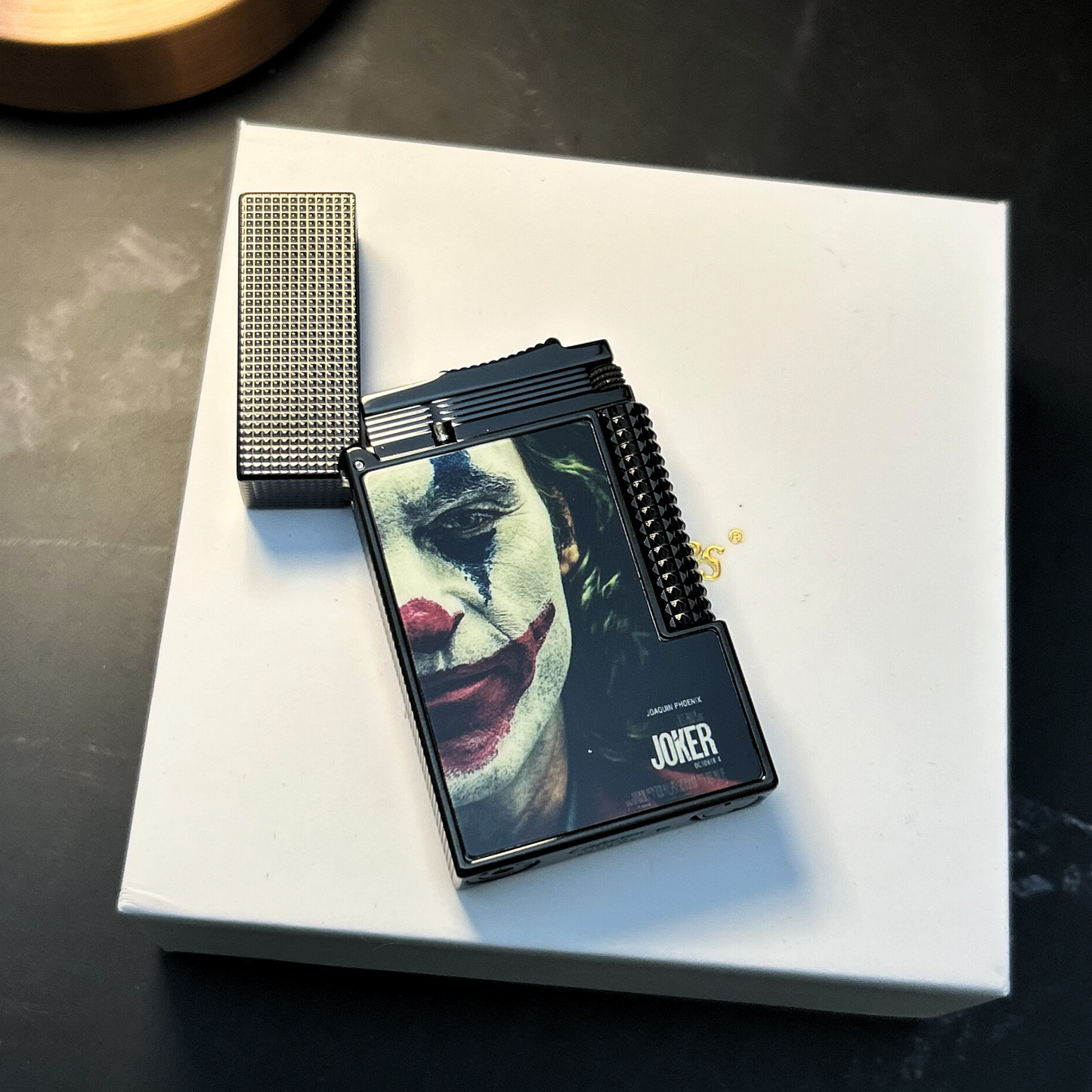 Joker Anarchy Lighter (Note: ₹1000 advance payment will be collected for Cash on Delivery orders before dispatch)