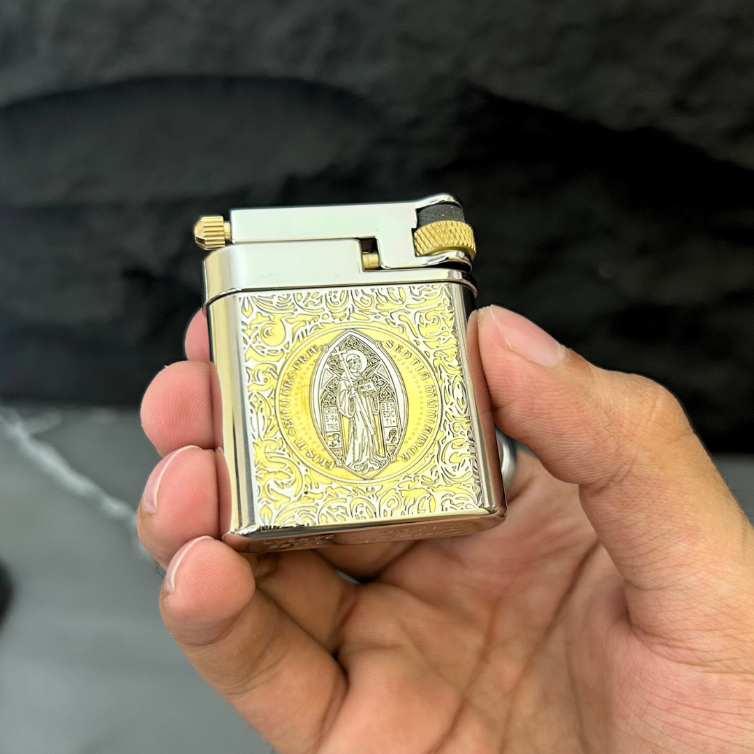 Regalia Constantine Lighter