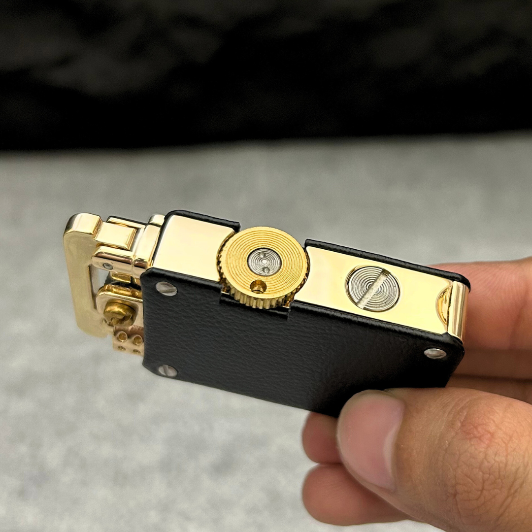 Flamora Lighter
